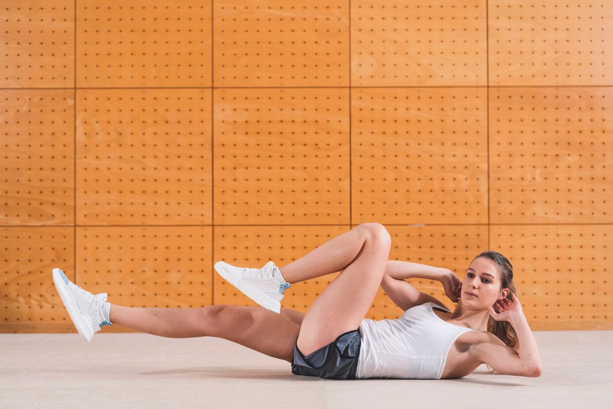 8 Best Oblique Home Exercises To Make Your Core Rock-Solid