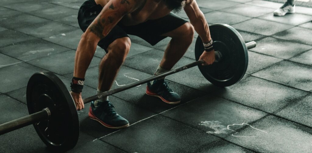 Man ready to lift heavy weight